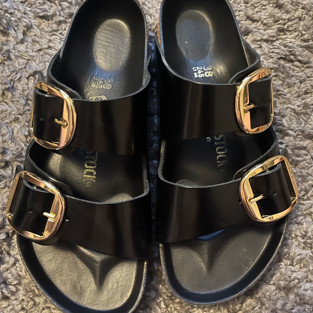 Birkenstock Arizona black/gold leather sandal